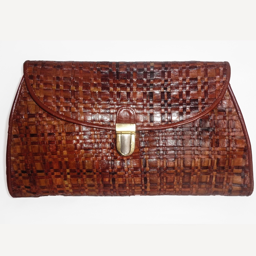 Tano Brown clutch with woven front